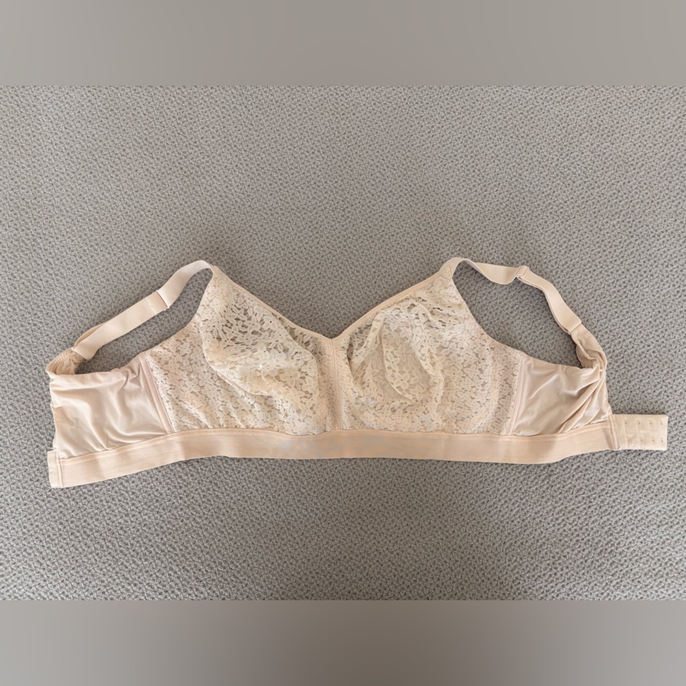 Chantelle Norah Wireless Bra - Picture 4 of 7